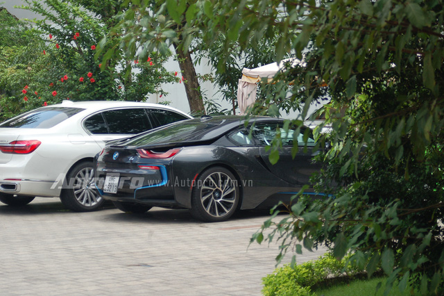 20160609081313 sieu xe phan thanh12 4 siêu xe đỉnh cao và chiếc sedan sang trọng BMW 7 Series của Phan Thành