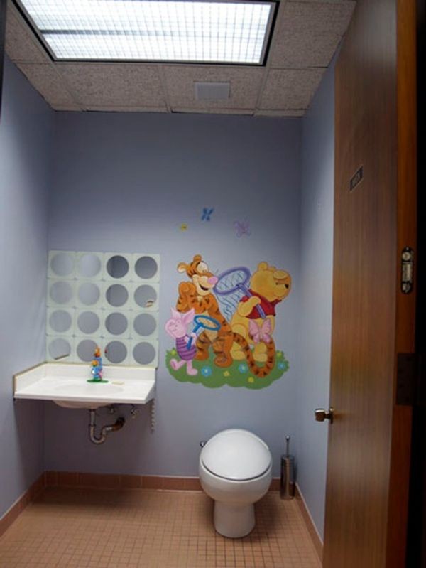 9e1b87trangtriphongtamdaymausa Thiết kế trang trí phòng tắm đầy màu sắc vui nhộn cho bé